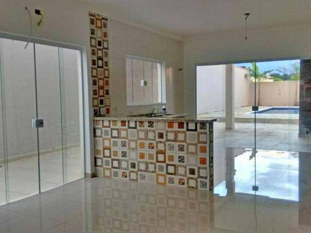 Casa para Venda em Bertioga - 5
