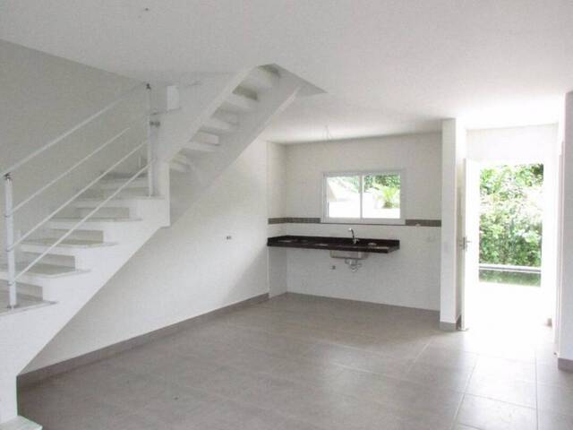 #64 - Casa para Venda em Bertioga - SP