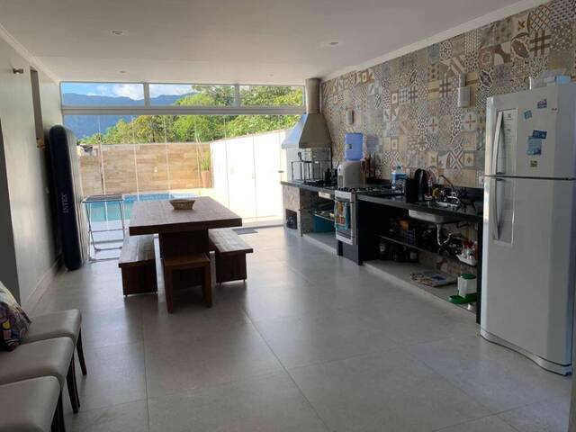 #70 - Casa para Venda em Bertioga - SP