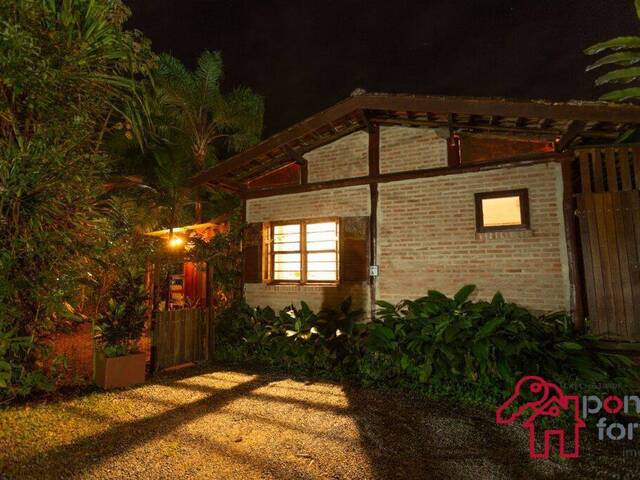 Casa para Venda em São Sebastião - 4