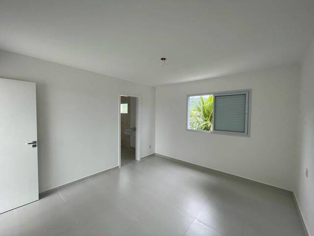Casa para Venda em São Sebastião - 5