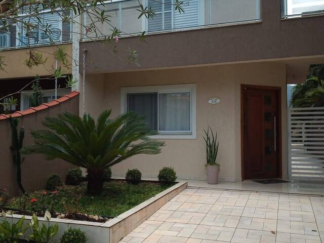 #303 - Casa para Venda em Bertioga - SP