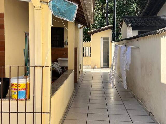 #325 - Casa para Venda em São Sebastião - SP