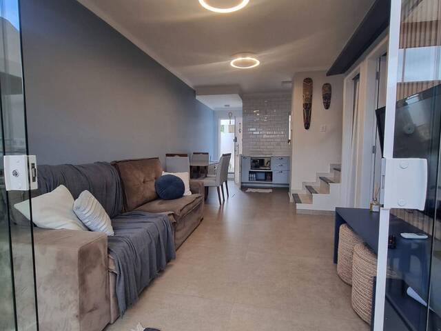 #331 - Casa para Venda em Bertioga - SP